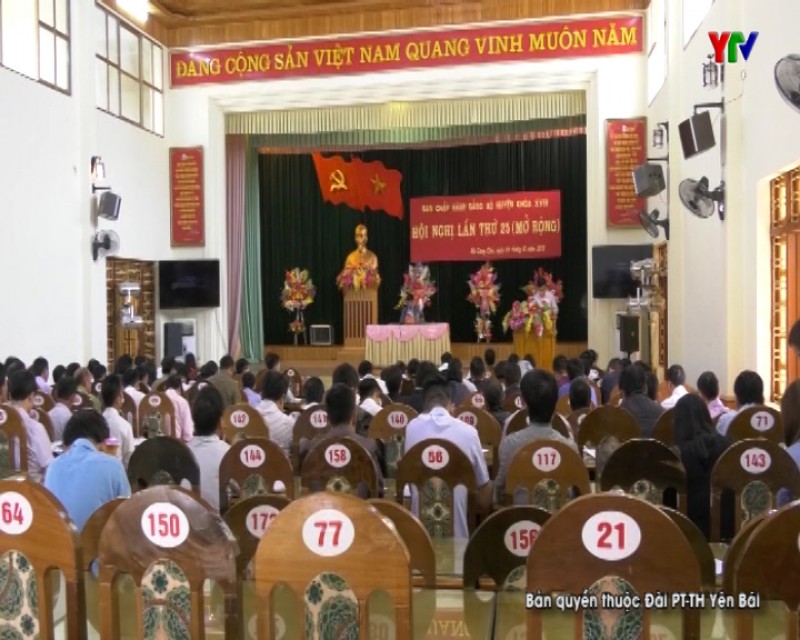 Hội nghị Ban Chấp hành Đảng bộ huyện Mù Cang Chải lần thứ 25 (mở rộng)
