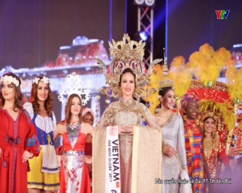 Hoa hậu Hoàn cầu thế giới năm 2017 Đỗ Trần Khánh Ngân làm Đại sứ hình ảnh cho Lễ hội Văn hóa - Du lịch Mường Lò năm 2018