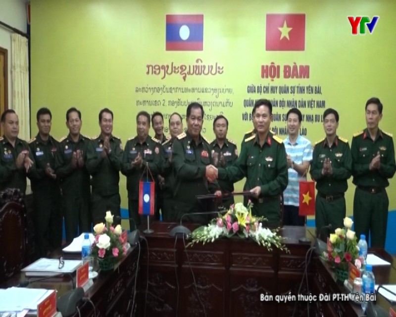 Bộ CHQS 2 tỉnh Yên Bái và Xay Nhạ Bu Ly (QĐND Lào) ký kết biên bản ghi nhớ năm 2019
