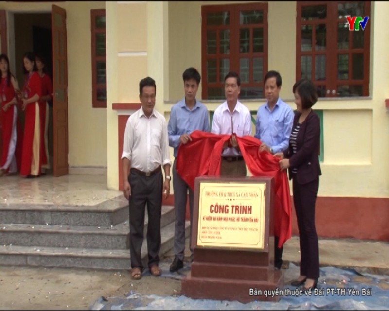 Công ty CP Thủy điện Thác Bà bàn giao công trình nhà lớp học tại huyện Yên Bình