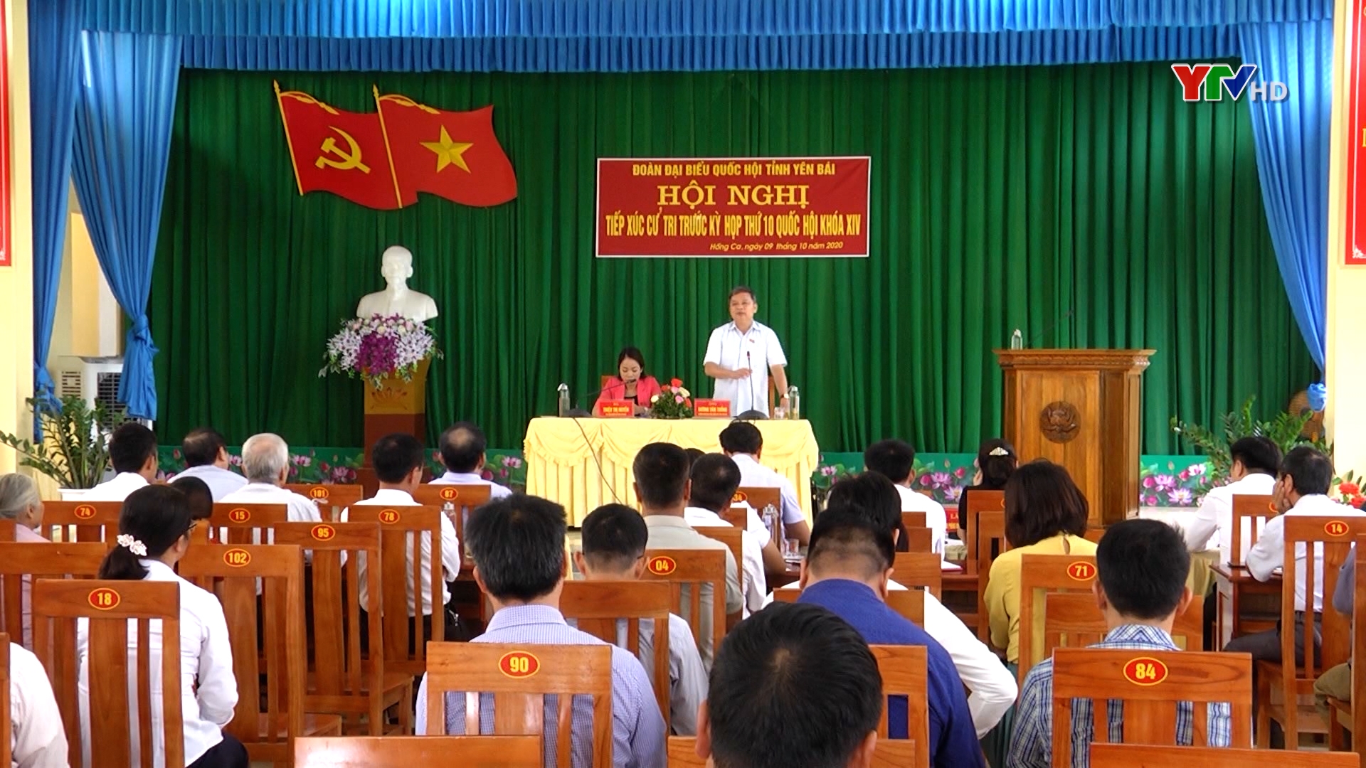 Đoàn đại biểu Quốc hội tỉnh Yên Bái tiếp xúc cử tri huyện Trấn Yên