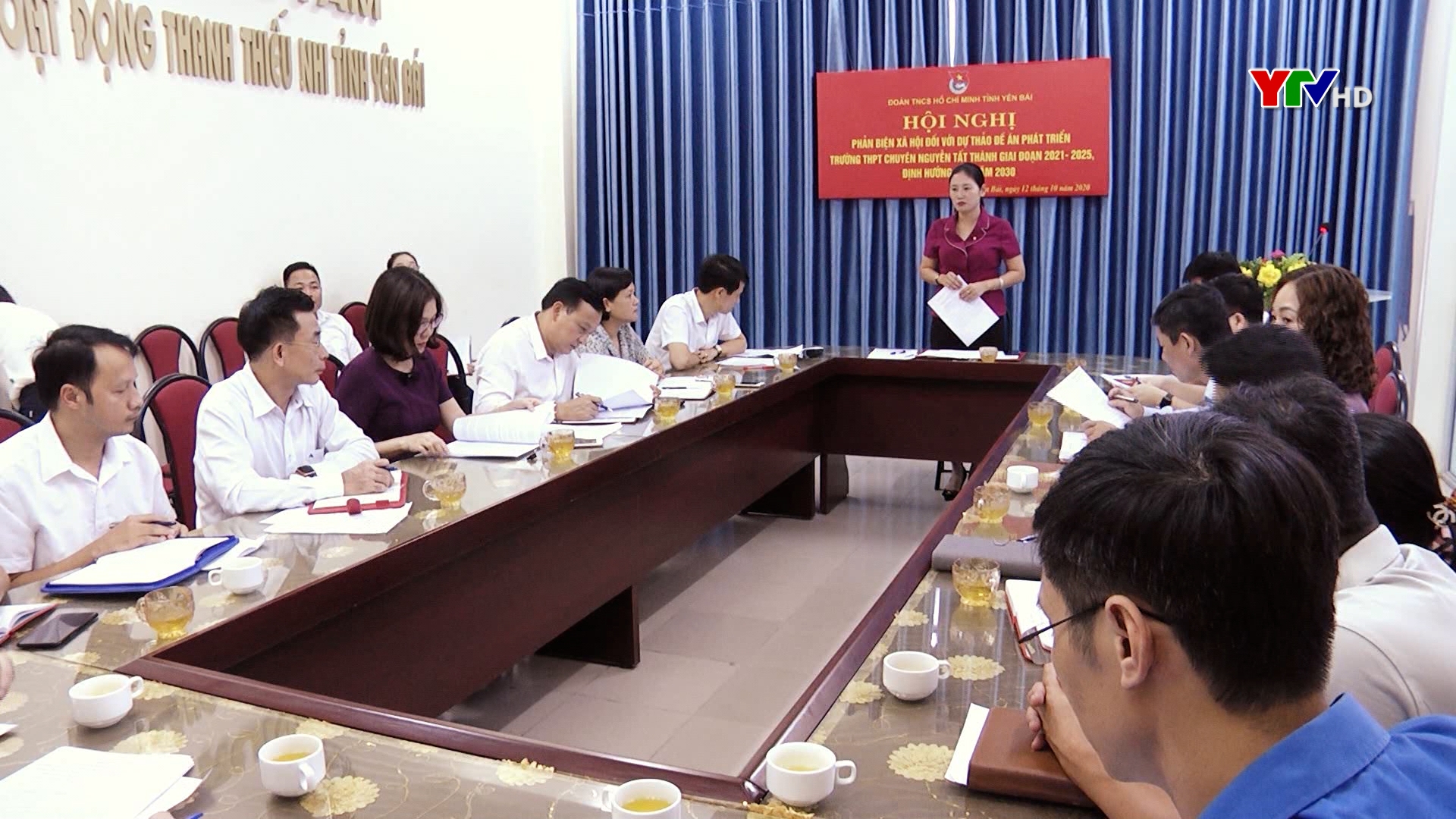 Hội nghị phản biện xã hội đối với dự thảo Đề án phát triển Trường THPT chuyên Nguyễn Tất Thành giai đoạn 2021-2025