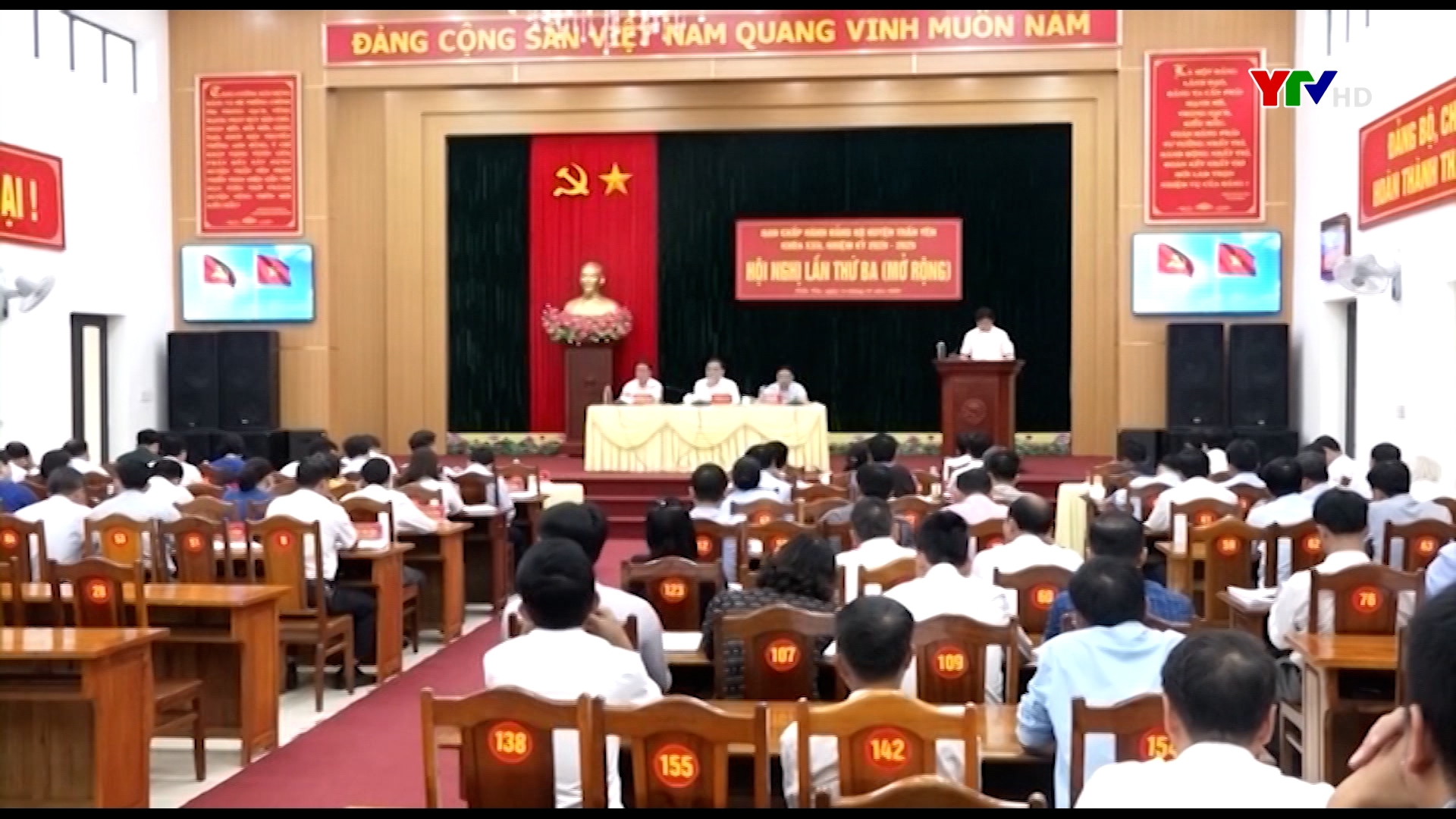 Ban Chấp hành Đảng bộ huyện Trấn Yên và huyện Trạm Tấu triển khai nhiệm vụ 3 tháng cuối năm 2020