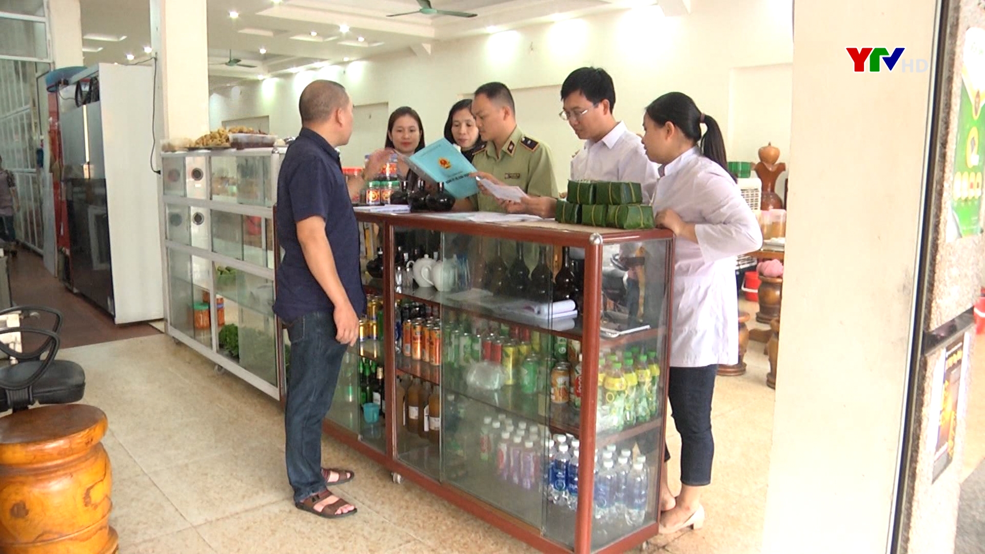 Thị xã Nghĩa Lộ đảm bảo an toàn vệ sinh thực phẩm trong dịp lễ hội