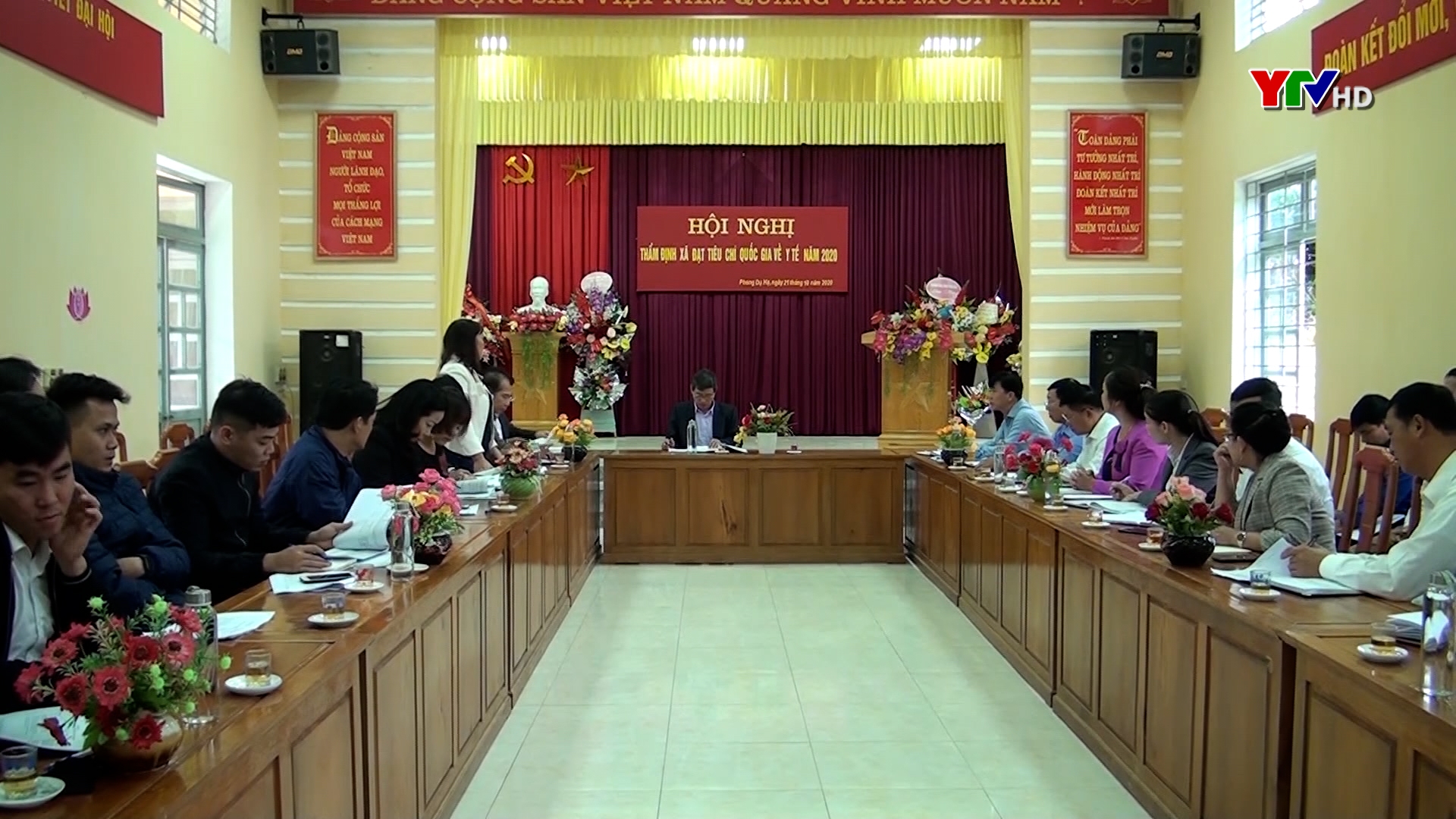 Đoàn giám sát thực hiện tiêu chí quốc gia về y tế xã tỉnh Yên Bái kiểm tra tại huyện Văn Yên