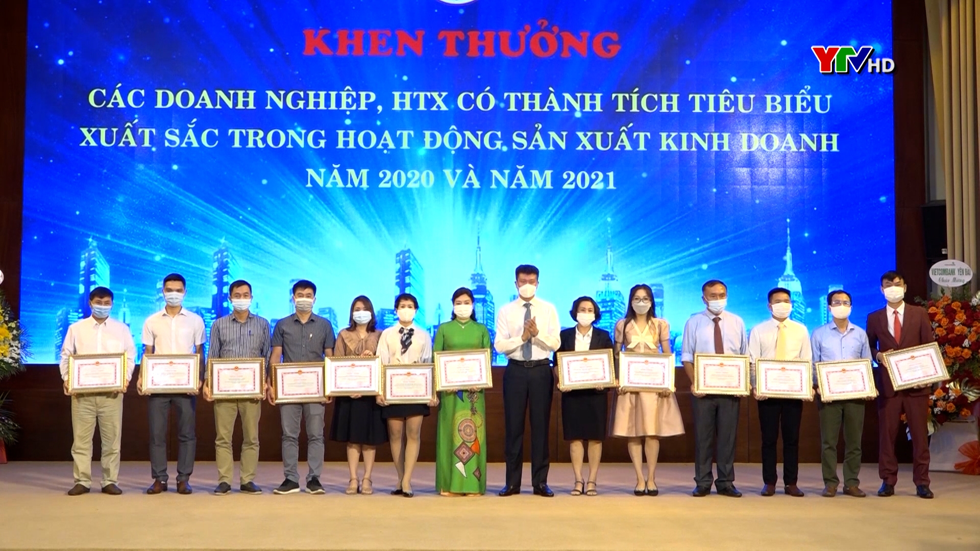 Tỉnh Yên Bái gặp mặt các doanh nghiệp, doanh nhân kỷ niệm 17 năm Ngày Doanh nhân Việt Nam
