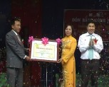 Trường mầm non Trần Phú huyện Văn Chấn đón nhận bằng công nhận đạt chuẩn quốc gia