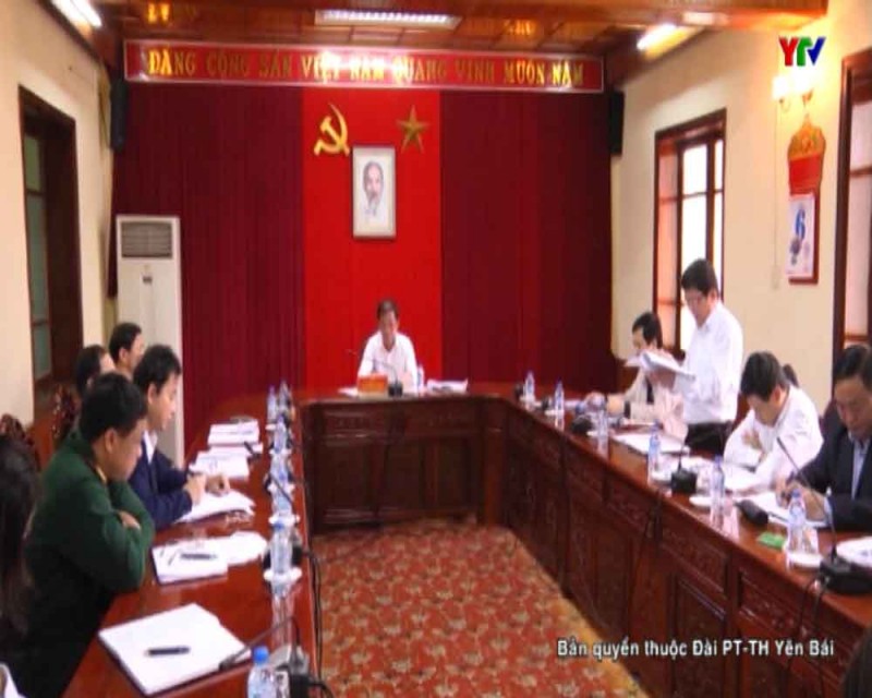 Hội nghị Ban Chấp hành Đảng bộ tỉnh Yên Bái lần thứ 15 (mở rộng) thảo luận tại tổ