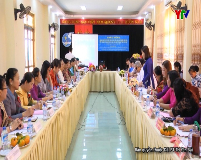 Đoàn cán bộ Hội LHPN Cộng hòa Dân chủ Nhân dân Lào làm việc với Hội LHPN tỉnh Yên Bái