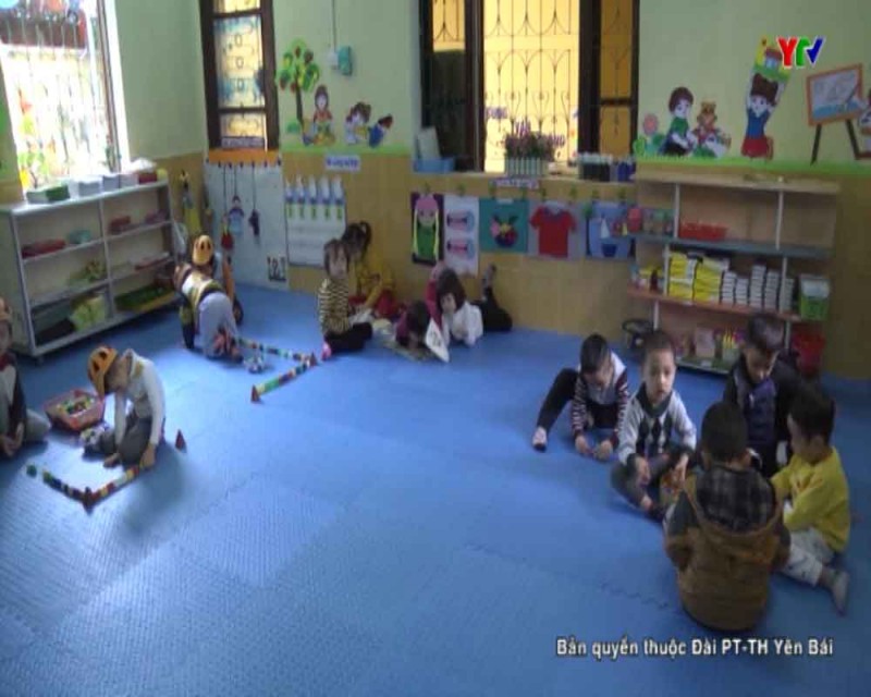 Các trường học trên địa bàn TP Yên Bái phòng chống rét cho học sinh