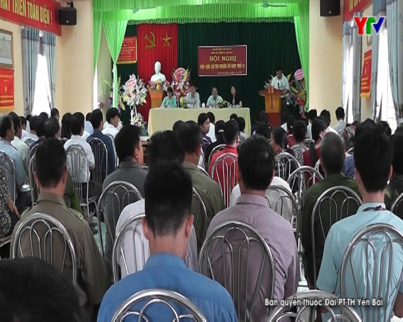 Đồng chí Phó Chủ tịch HĐND tỉnh Triệu Tiến Thịnh tiếp xúc cử tri huyện Trấn Yên