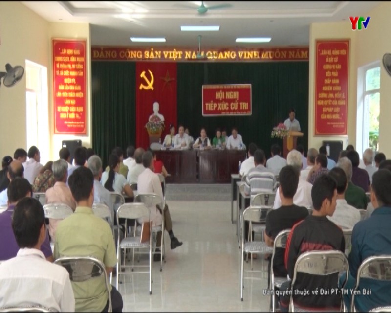 Tổ đại biểu HĐND tỉnh tiếp xúc cử tri huyện Văn Chấn