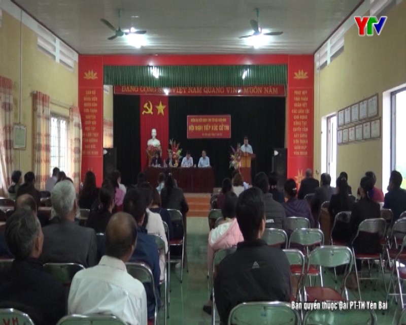 Đoàn đại biểu HĐND tỉnh tiếp xúc cử tri huyện Văn Chấn