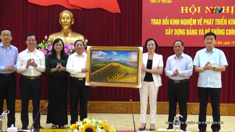 Yên Bái - Hà Tĩnh trao đổi kinh nghiệm về phát triển KT-XH, xây dựng Đảng và hệ thống chính trị