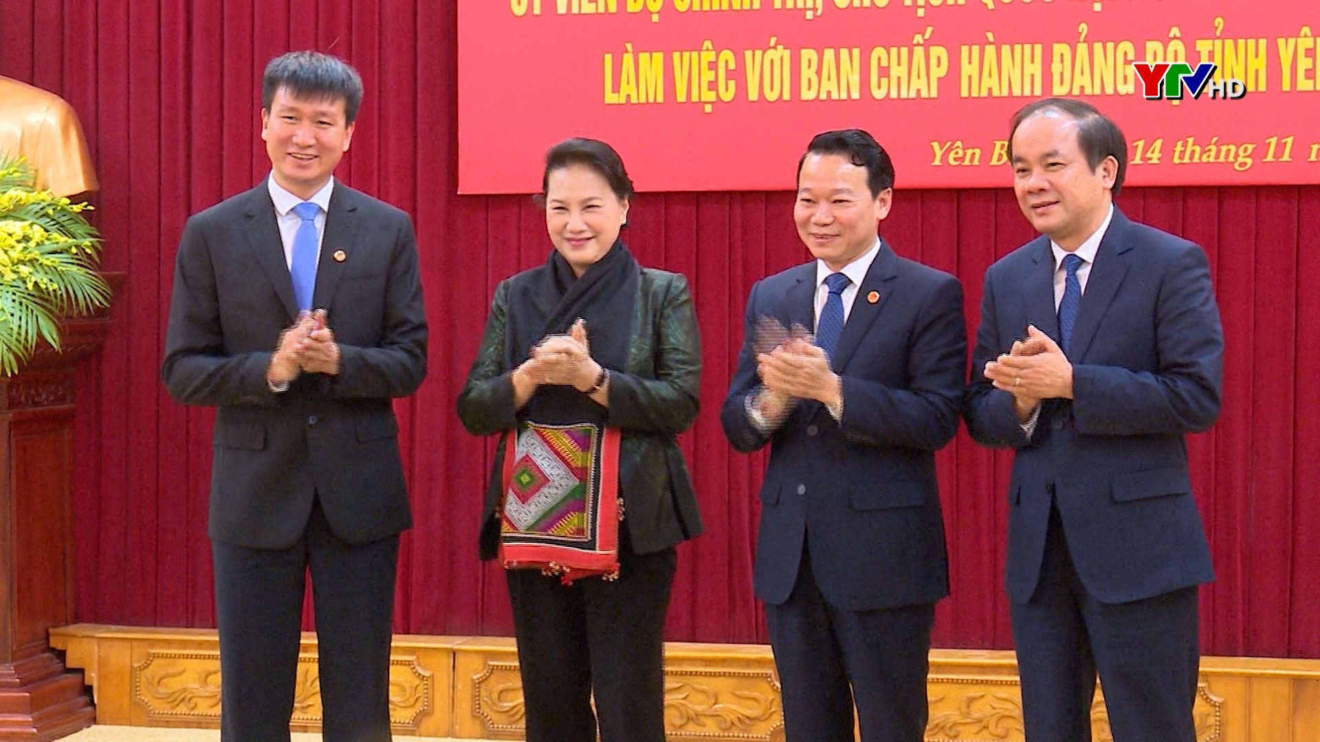 Đồng chí Chủ tịch Quốc hội Nguyễn Thị Kim Ngân làm việc với Ban Chấp hành Đảng bộ tỉnh Yên Bái