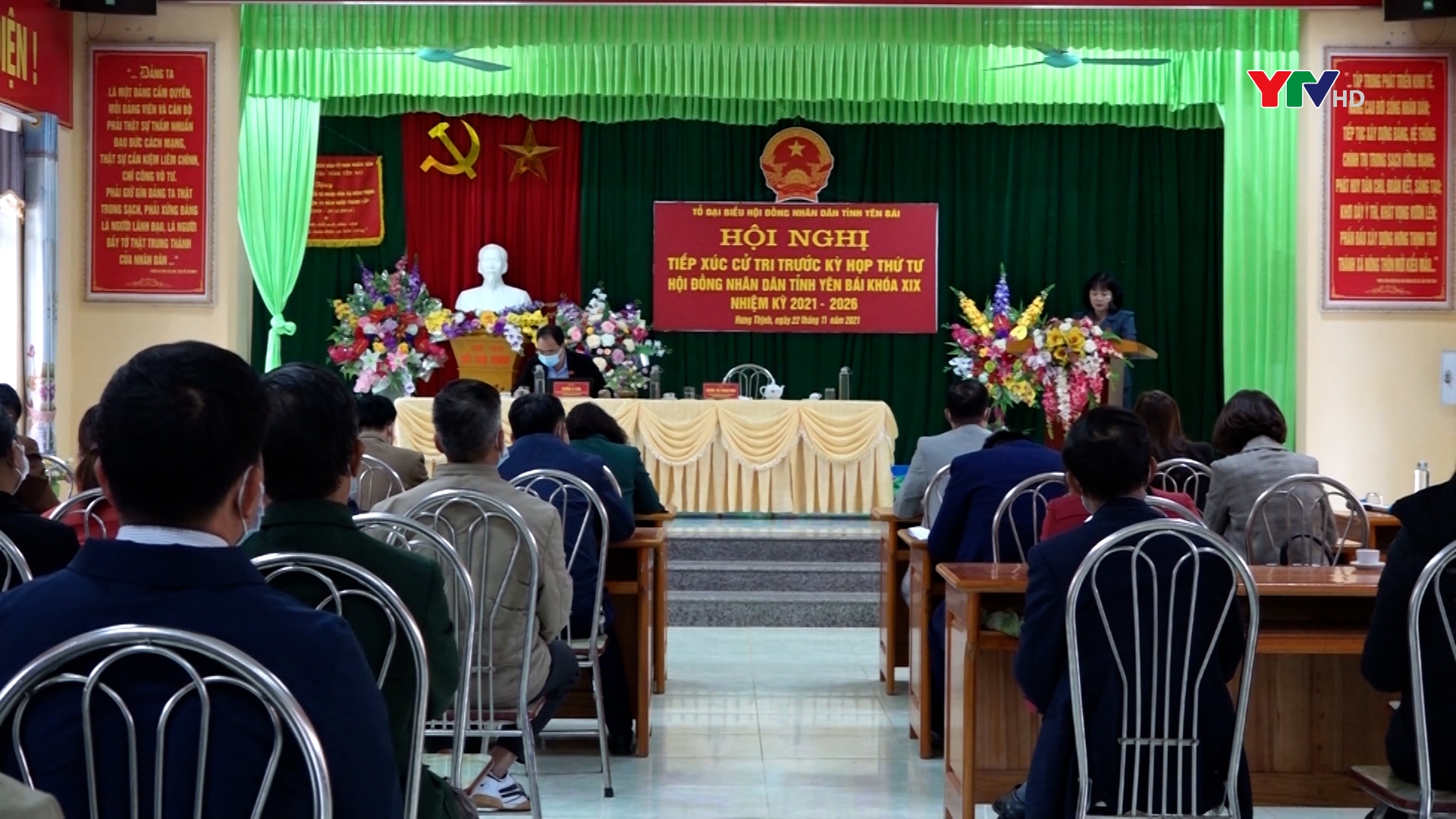Tổ đại biểu HĐND tỉnh Yên Bái tiếp xúc cử tri huyện Trấn Yên.