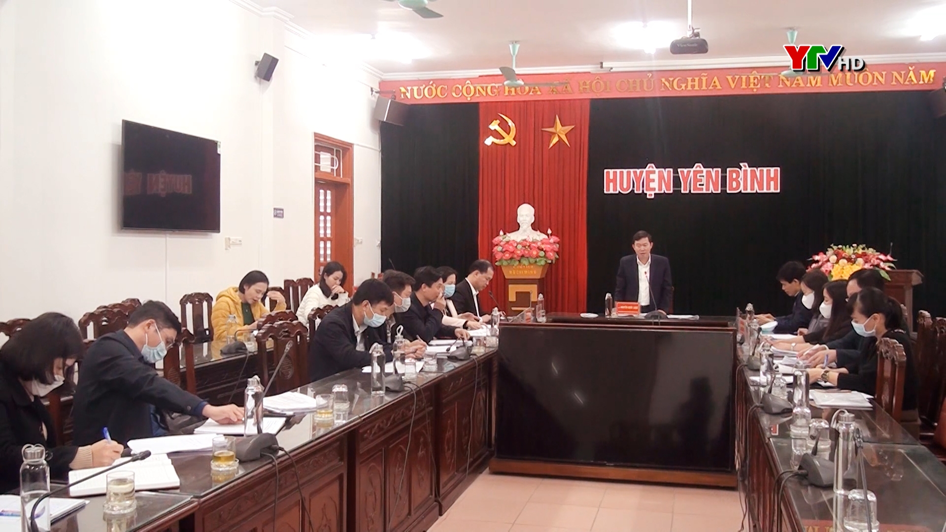 Đoàn đại biểu Quốc hội tỉnh làm việc với huyện Yên Bình