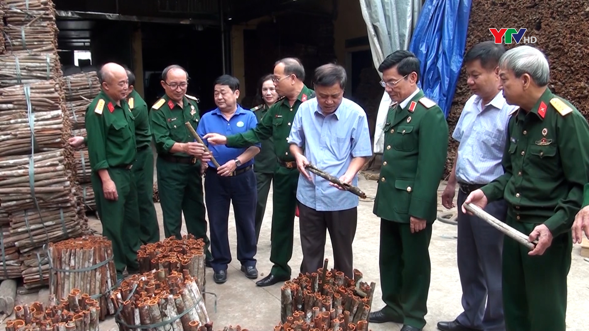 Cụm thi đua số 2, Hội Cựu chiến binh Việt Nam thăm quan mô hình kinh tế tại huyện Văn Yên