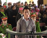 Xét xử lưu động 2 vụ án hình sự tại xã Sơn Lương huyện Văn Chấn