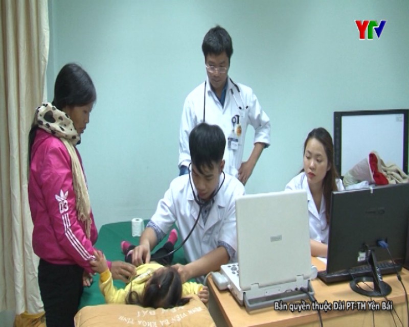 Khám sàng lọc và tư vấn bệnh tim miễn phí cho trẻ em tỉnh Yên Bái