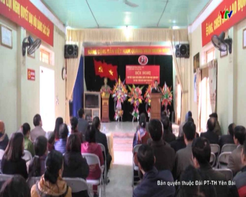 Chi bộ và Khu dân cư Hào Gia, phường Đồng Tâm, TP Yên Bái gặp mặt đảng viên đương chức