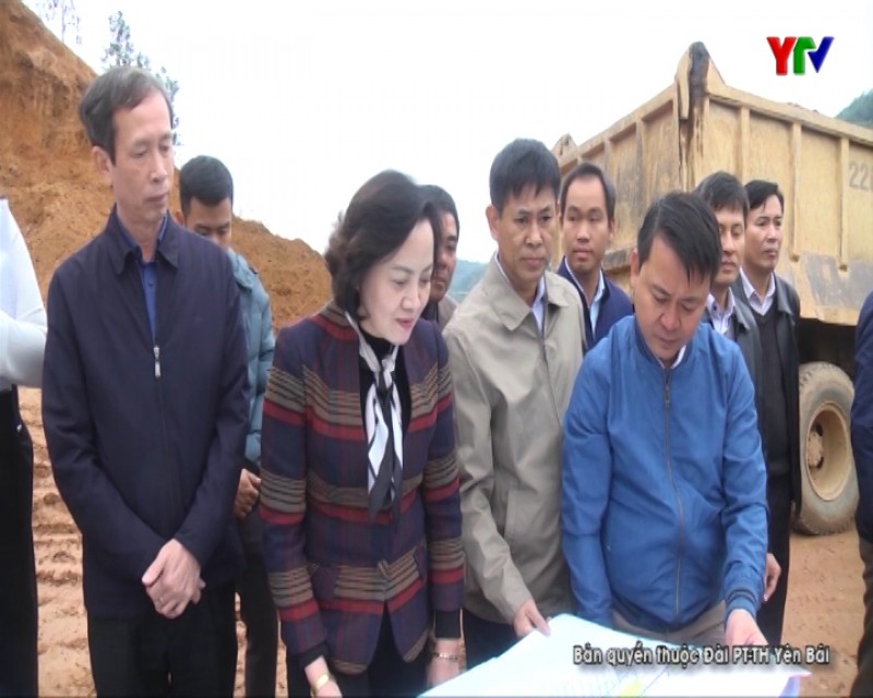 Đ/c Bí thư Tỉnh ủy Phạm Thị Thanh Trà kiểm tra tiến độ thi công một số công trình trọng điểm