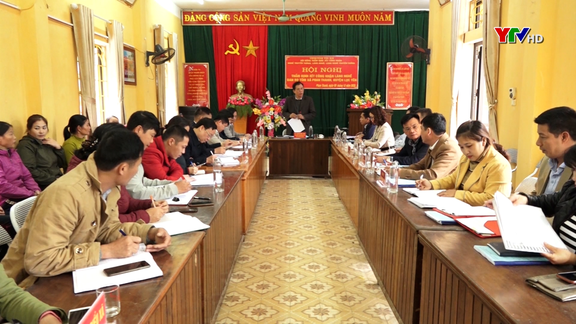Thẩm định xét công nhận làng nghề đan rọ tôm xã Phan Thanh, huyện Lục Yên