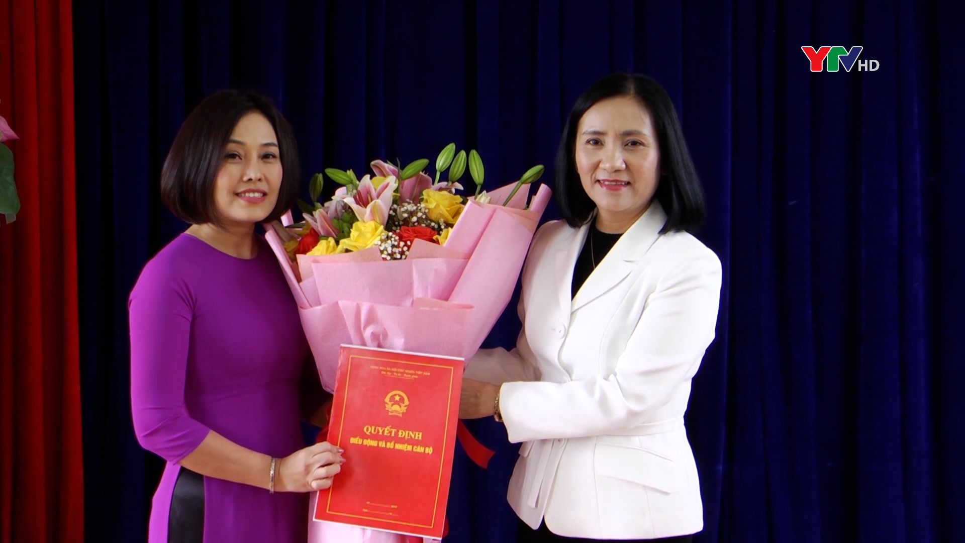 Công bố quyết định bổ nhiệm Giám đốc Thư viện tỉnh Yên Bái