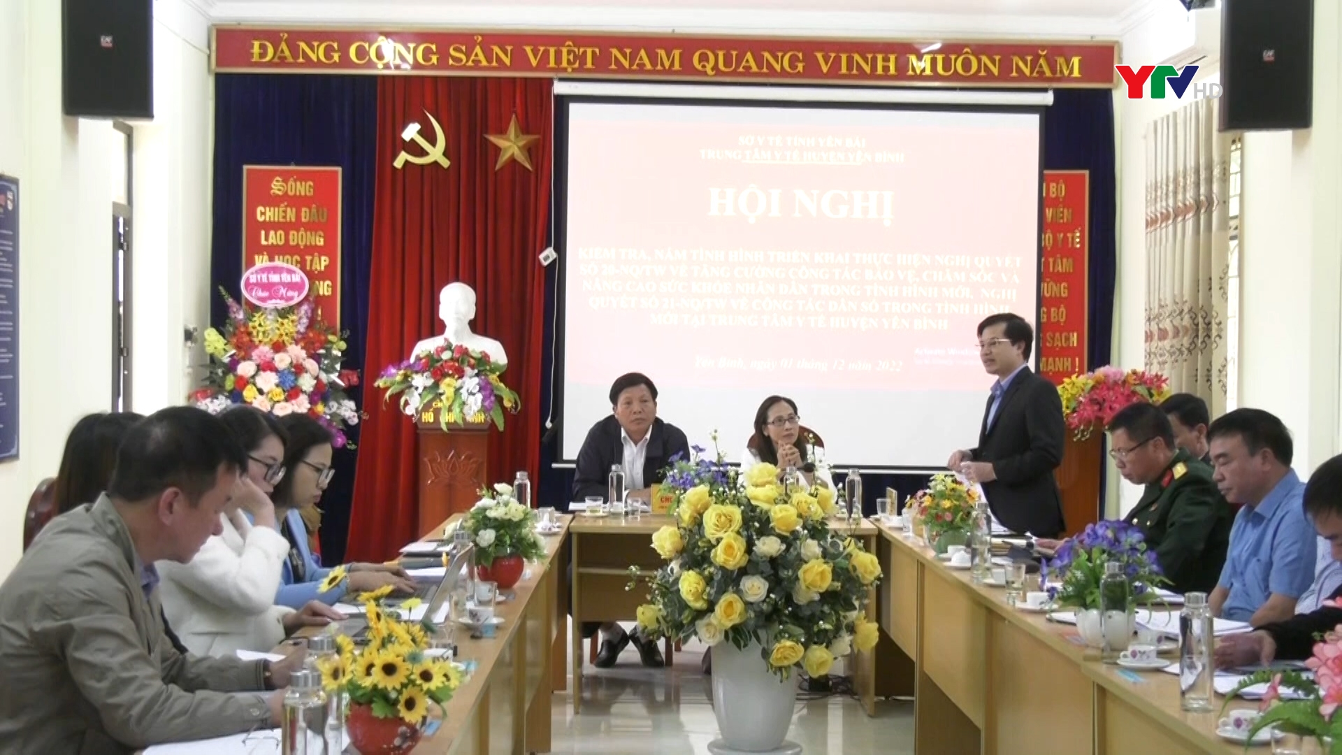 Sở Y tế kiểm tra việc triển khai các Nghị quyết của TW về công tác bảo vệ, chăm sóc sức khỏe tại Yên Bình